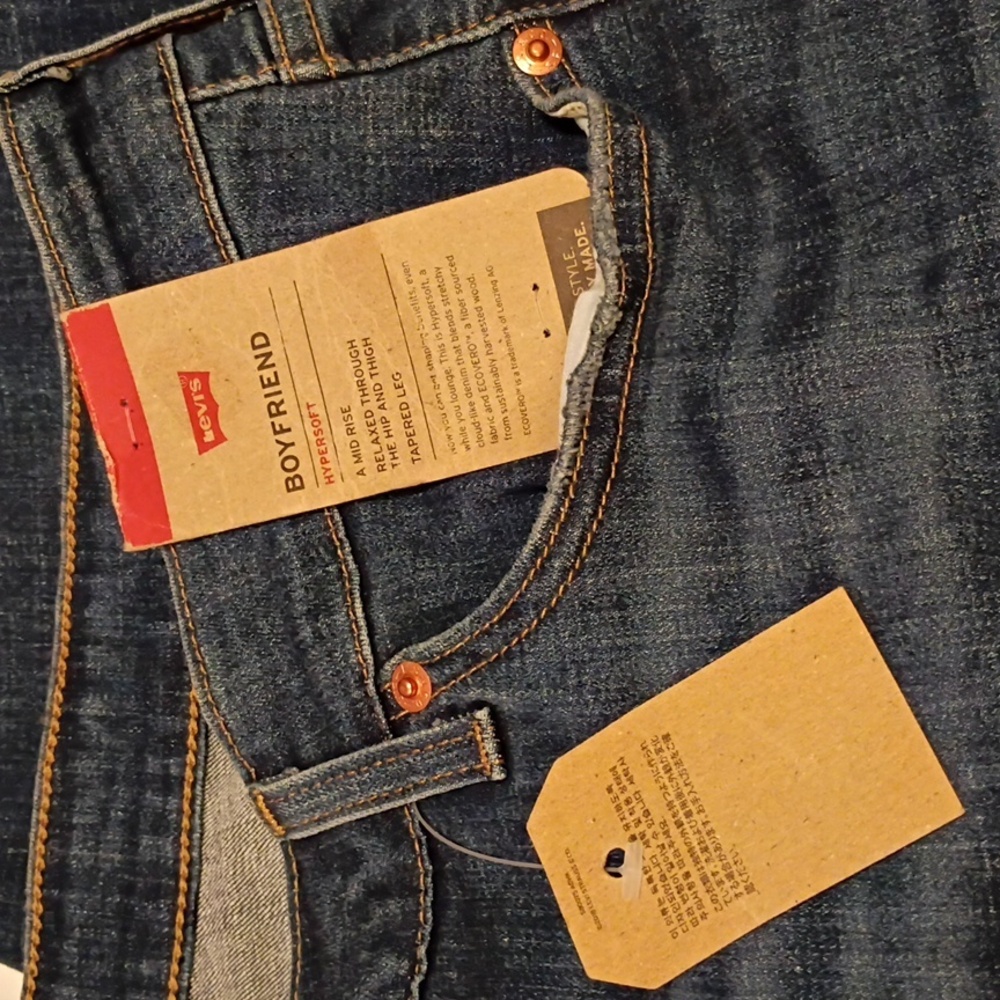 Levi's Boyfriend Hypersoft Mid Rise Tapered Leg 20W S Dark Blue Denim Jeans - Picture 8 of 8